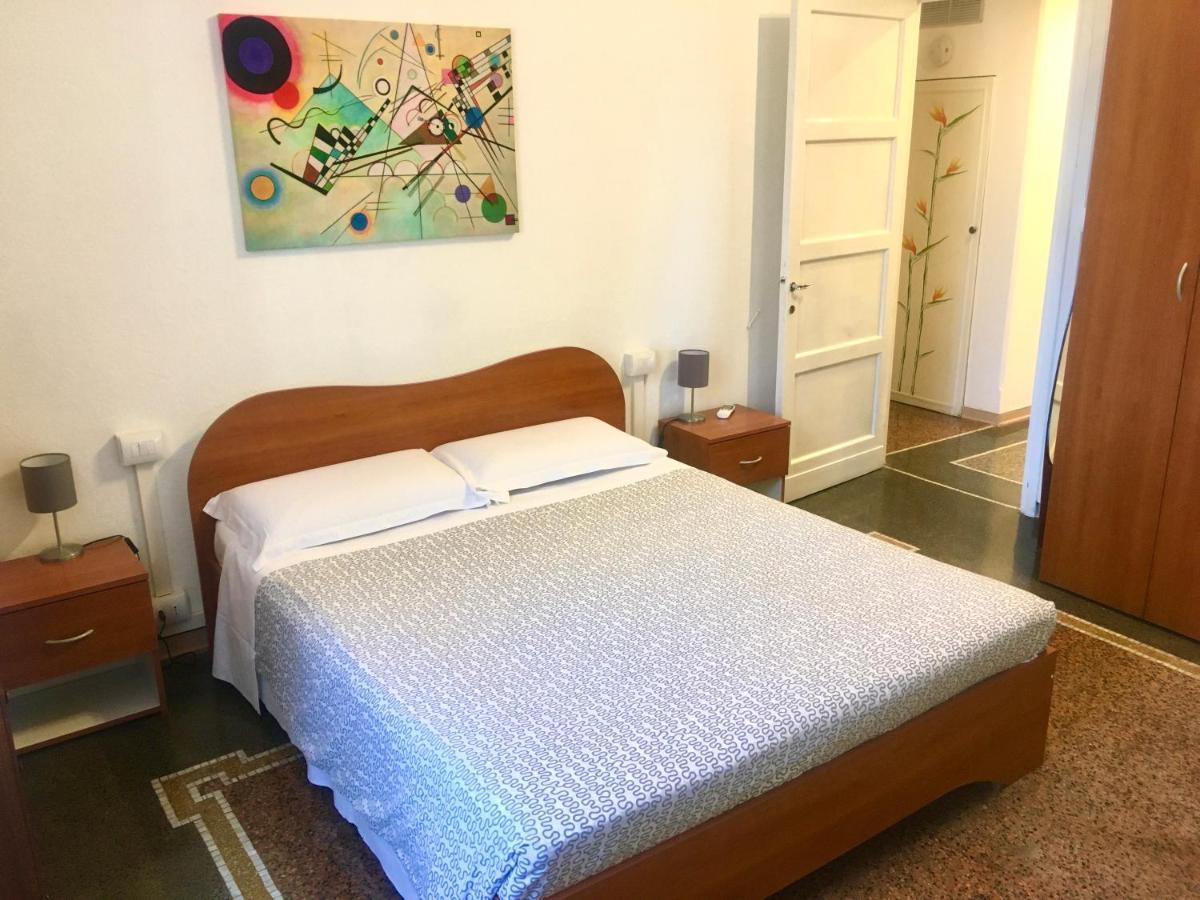 Delicious House Genova Apartment ภายนอก รูปภาพ