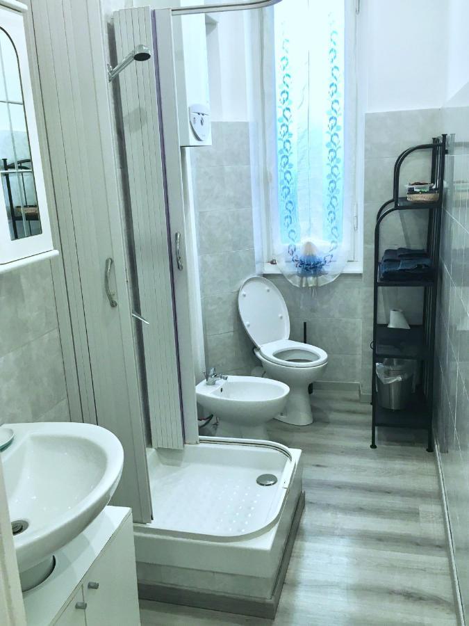 Delicious House Genova Apartment ภายนอก รูปภาพ