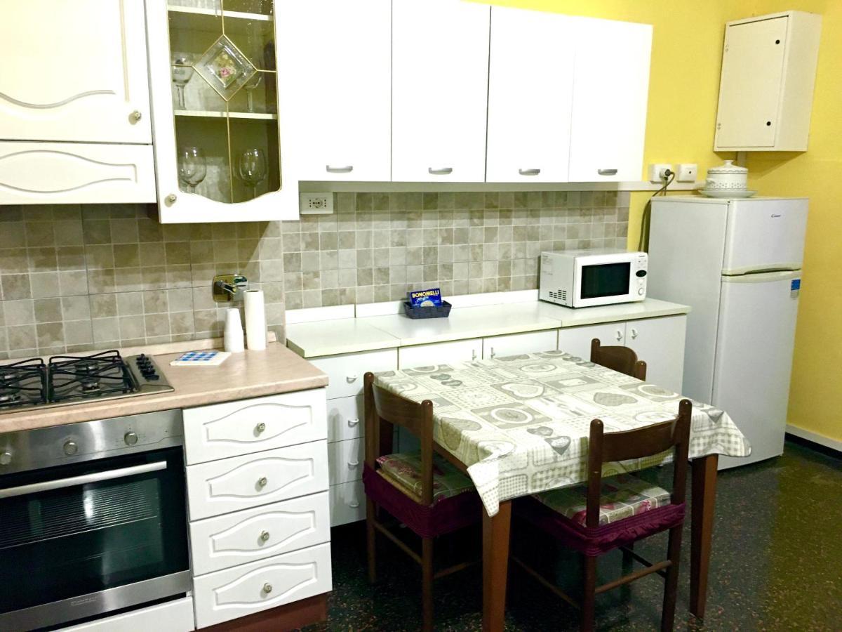 Delicious House Genova Apartment ภายนอก รูปภาพ